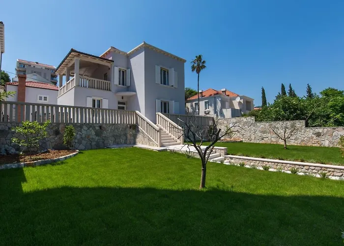 Villa Enigma *